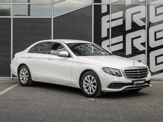2016 Mercedes-Benz E-Класс 200 V (W213, S213, C238), белый, 3455000 рублей, вид 1