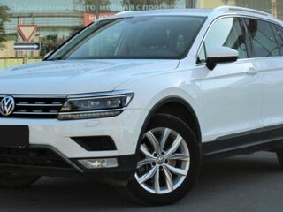 2017 Volkswagen Tiguan II, белый, 1750000 рублей, вид 1