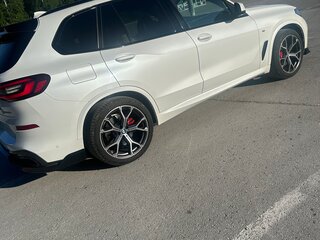 2022 BMW X5 30d IV (G05/G18), белый, 7999000 рублей, вид 3