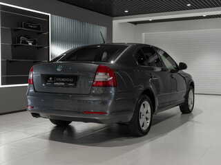2012 Skoda Octavia II (A5) Рестайлинг, серый, 650000 рублей, вид 5