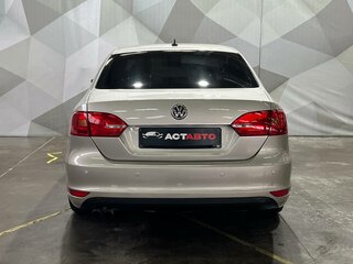2012 Volkswagen Jetta VI, золотистый, 699000 рублей, вид 5