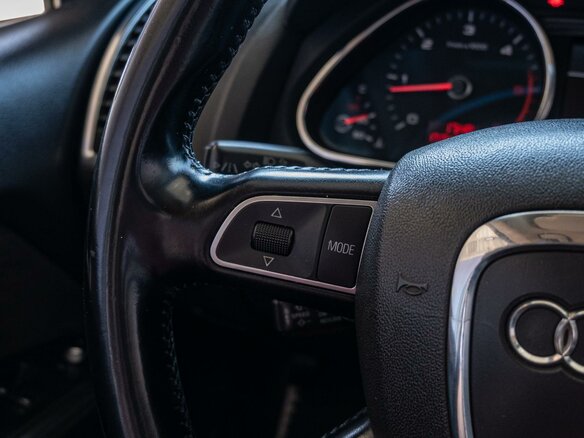 2010 Audi Q7 I (4L) Рестайлинг, серый - вид 18