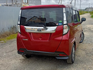 2019 Toyota Tank I, красный, 1240000 рублей, вид 4