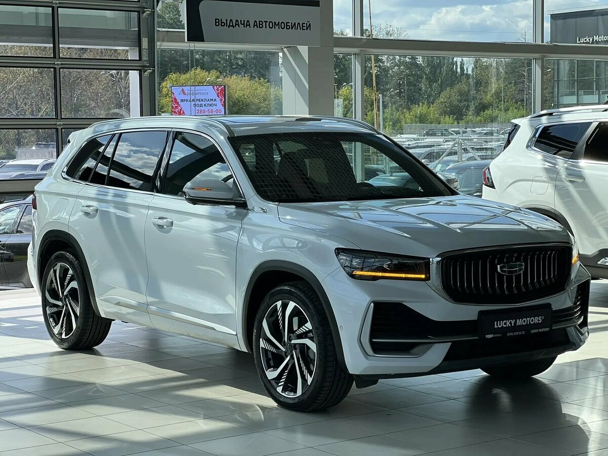 Открыть фотографии: Geely Monjaro I Рестайлинг
