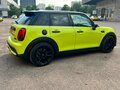 2022 Mini Hatch Cooper S III (F55/F56) Рестайлинг 2, зелёный, 3100000 рублей - вид 4
