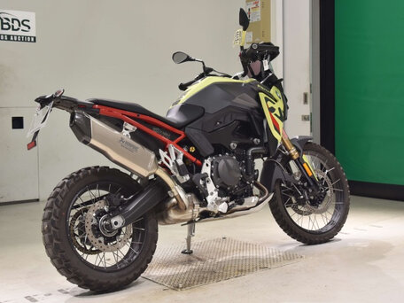 2025 BMW F 900 GS, жёлтый, 1460000 рублей, вид 4