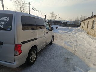 2011 Nissan NV200, серебристый, 995000 рублей, вид 5