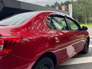 2015 Renault Logan II, красный, 780000 рублей, вид 4
