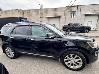 2017 Ford Explorer V Рестайлинг, чёрный, 2199000 рублей, вид 4