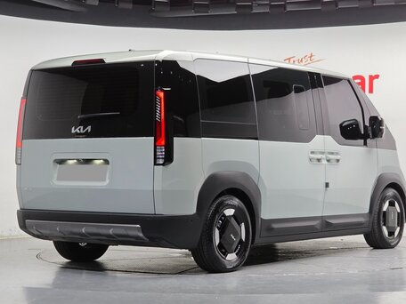 2026 Kia PV5 71.2 kWh, серый, 4773003 рублей, вид 5