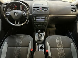 2014 Skoda Yeti I Рестайлинг, коричневый, 1400000 рублей, вид 5
