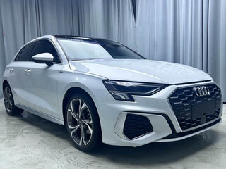 2022 Audi A3 Sportback 35 TFSI IV (8Y), белый, 1867999 рублей, вид 3