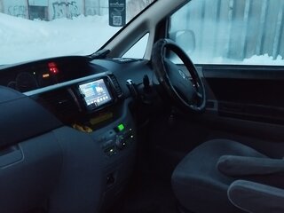 2006 Toyota Noah I (R60), чёрный, 1100000 рублей, вид 5