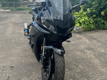 2023 Yamaha YZF-R3, чёрный, 666000 рублей, вид 4