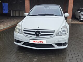 2005 Mercedes-Benz R-Класс 350 Long I, белый, 900000 рублей, вид 1