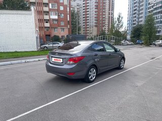 2012 Hyundai Solaris I, серый, 895000 рублей, вид 5