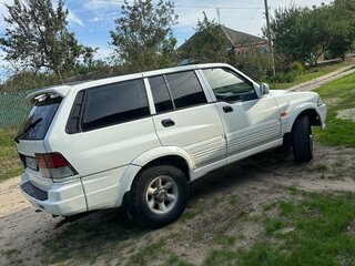 1997 SsangYong Musso I, белый, 450000 рублей, вид 5