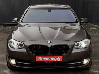 2011 BMW 5 серии 528i xDrive VI (F10/F11/F07), коричневый, 1795000 рублей, вид 2
