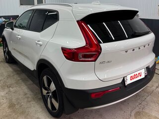 2018 Volvo XC40 I, белый, 2800000 рублей, вид 3