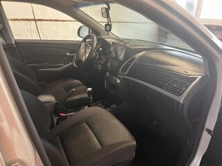 2013 SsangYong Actyon II Рестайлинг, серебристый, 915000 рублей, вид 3
