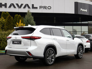 2026 Toyota Highlander IV (XU70), белый, 5098000 рублей, вид 4