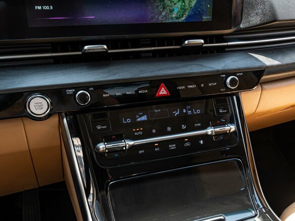 2020 Kia Carnival IV, белый - вид 17