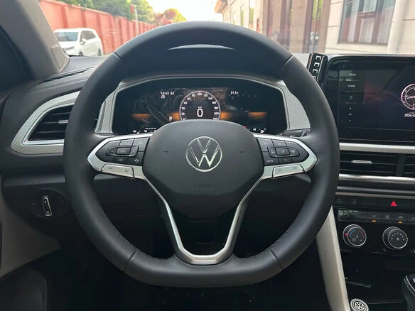 2023 Volkswagen T-Roc I (China Market), белый - вид 7