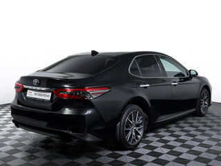 2022 Toyota Camry VIII (XV70) Рестайлинг, чёрный, 3327000 рублей, вид 5