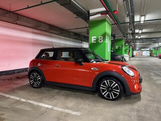 2021 Mini Hatch Cooper S III (F55/F56) Рестайлинг, оранжевый, 3700000 рублей, вид 4