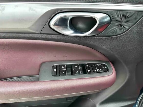 2022 GAC Trumpchi M6 Pro, чёрный, 2147007 рублей - вид 14