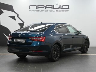 2019 Skoda Superb III, синий, 2149900 рублей, вид 3
