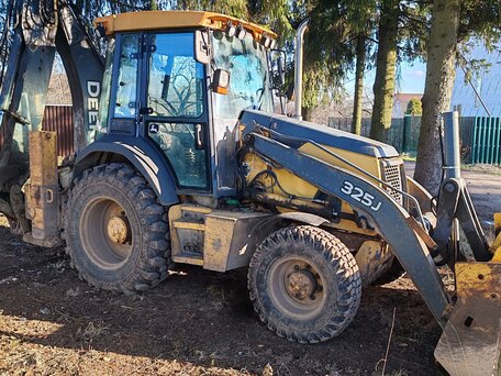 2011 John Deere 325J, жёлтый, 2800000 рублей, вид 1