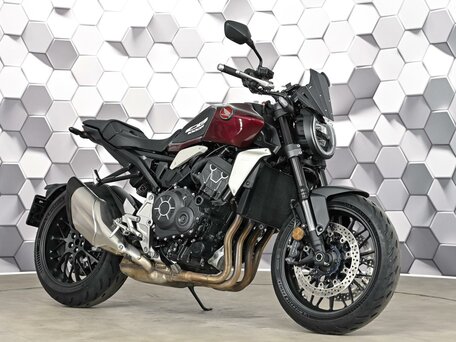2024 Honda CB 1000R, красный, 1377000 рублей, вид 1