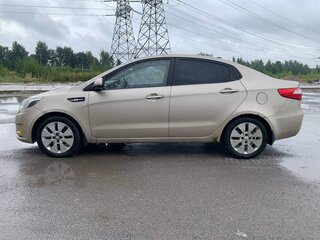 2011 Kia Rio 5-speed III, бежевый, 670000 рублей, вид 4