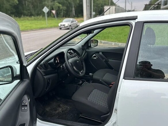 2023 Lada (ВАЗ) Granta I Рестайлинг, белый - вид 19