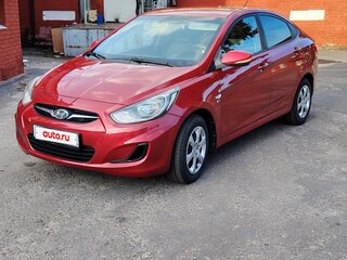 2013 Hyundai Solaris I, красный, 690000 рублей, вид 1