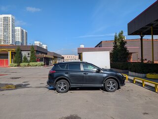 2015 Toyota RAV4 IV (XA40) Рестайлинг, чёрный, 2050000 рублей, вид 4