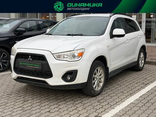 2013 Mitsubishi ASX I Рестайлинг, белый, 915000 рублей, вид 1