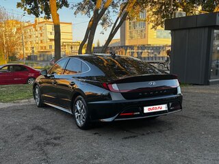 2020 Hyundai Sonata VIII (DN8), чёрный, 2420000 рублей, вид 3