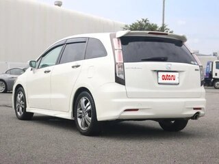 2012 Honda Stream II Рестайлинг, белый, 1020000 рублей, вид 5