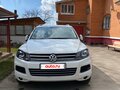 2013 Volkswagen Touareg II, белый, 2690000 рублей