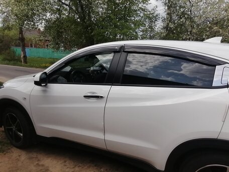2021 Honda Vezel I Рестайлинг, белый, 2350000 рублей, вид 4