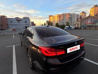 2019 BMW 5 серии 530i xDrive VII (G30/G31/G38), серый, 4100000 рублей, вид 4
