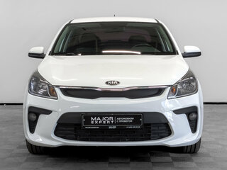 2019 Kia Rio IV, белый, 1315000 рублей, вид 2