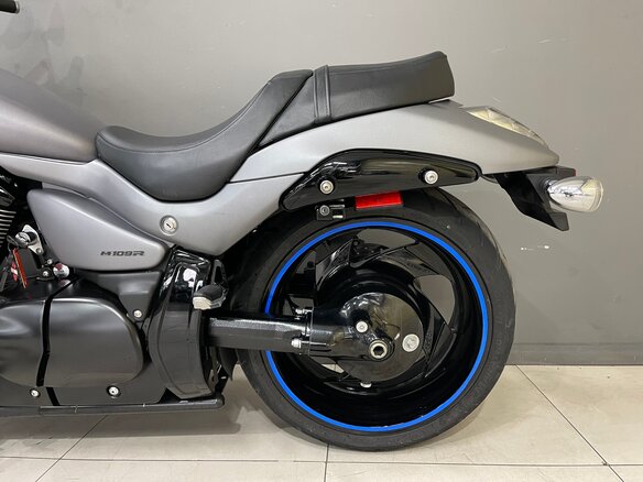 2017 Suzuki Boulevard M109R, серый, 1250000 рублей - вид 11