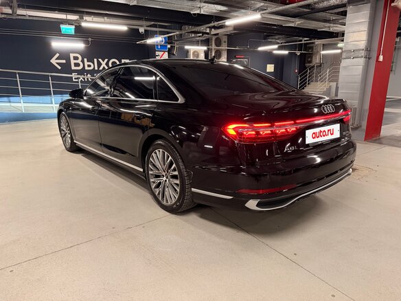 2022 Audi A8 Long 55 TFSI IV (D5) Рестайлинг, чёрный, 9150000 рублей - вид 6