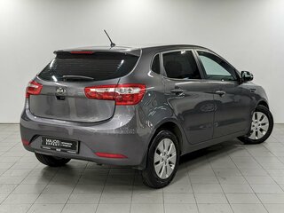 2014 Kia Rio 5-speed III, серый, 790000 рублей, вид 5