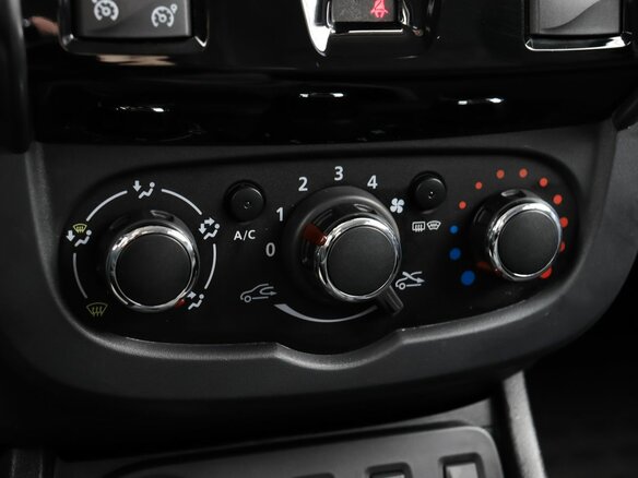 2017 Renault Duster I Рестайлинг, чёрный - вид 13