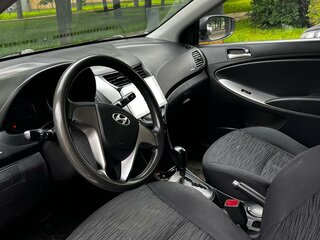 2015 Hyundai Solaris I Рестайлинг, белый, 950000 рублей, вид 5