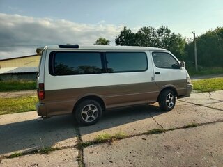 1992 Toyota HiAce H100, белый, 650000 рублей, вид 3